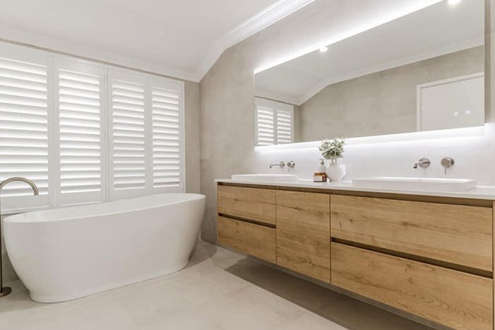 bathroom bathroom